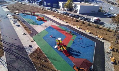 Пешеходен мост на възлова софийска локация