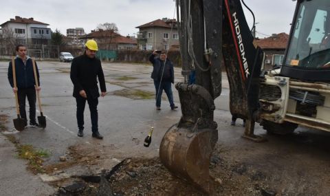 Пристрояват 9 класни стаи към Езиковата гимназия в Ловеч