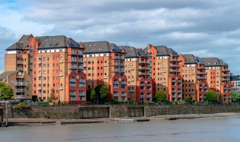 Силен темп на поскъпване във всички региони