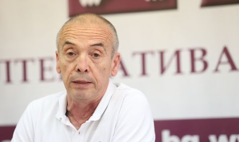 Доц. Мангъров чака да го арестуват