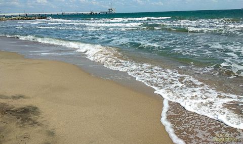 Изкуствен остров е започнал да се строи още през октомври 2021 г.