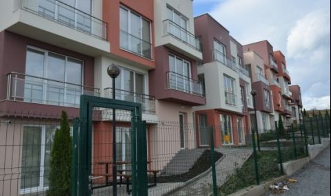 Започва приемът на документи за новите общински жилища