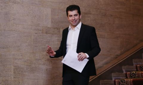 Кой от властта какви имоти притежава