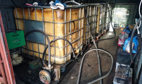 НАП запечата обект за зареждане с течни горива в Бургас