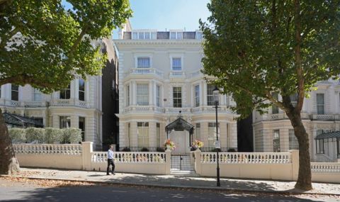 Великобритания „арестува“ имотите на руските олигарси