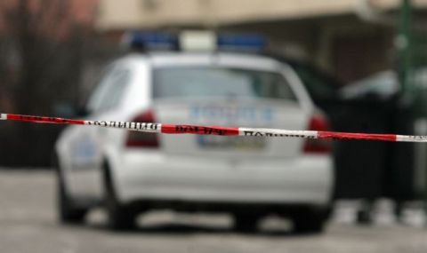 Зловещи новини от Югозапада: Откриха труп във водоем и издъхнал нощен пазач