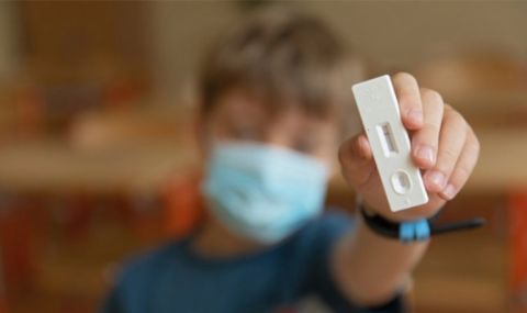 960 заразени в събота, починаха още 15 с коронавирус