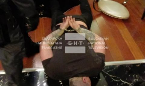 Арестуваха сина на Ицо Папата, ръководел банда за секс робини