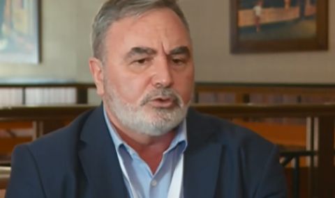 Кунчев: COVID-19  няма да изчезне, но…