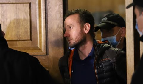 Съдът пусна под домашен арест обвиняемия по делото „Хемус”