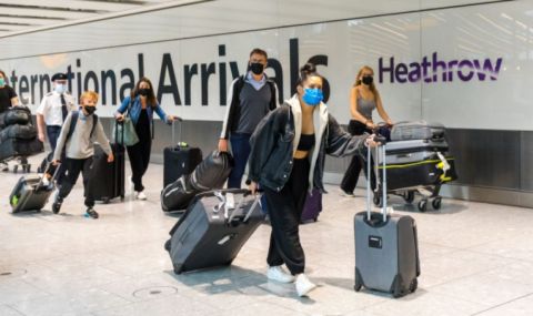 Връща ли се кошмарът? Заразяванията с COVID-19 във Великобритания отново се увеличават