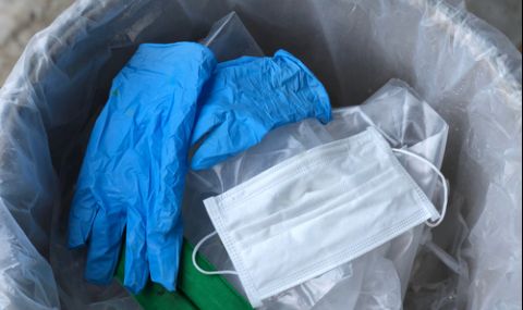 Доц. Дончев: След мерките срещу COVID-19 остава личната отговорност