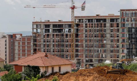 Огромен натиск върху строителния бранш