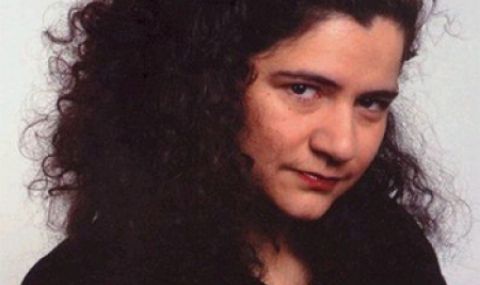 Режисьорът Вера Немирова пред ФАКТИ: „Ариадна на Наксос“ – е оперен бисер, в който откривате нещо от нашия свят и от себе си“