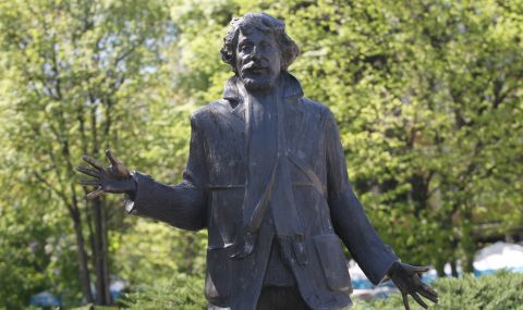 „Сатирата“ със спектакъл за 100-годишнината от рождението на Радой Ралин