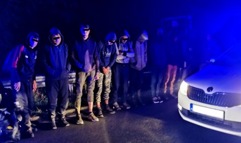 Заловиха нелегални мигранти от Афганистан