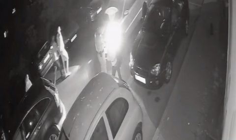 Мъж преби жена си в Бургас, а след това плаче в патрулката