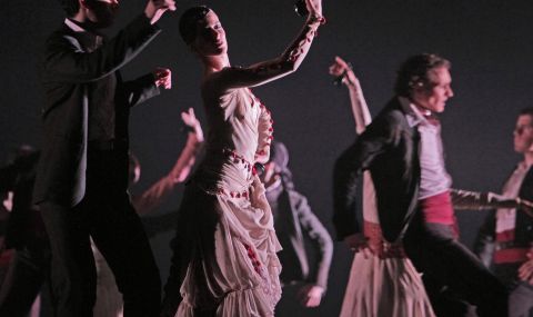 Посланикът на Испания откри изложба в Пловдив