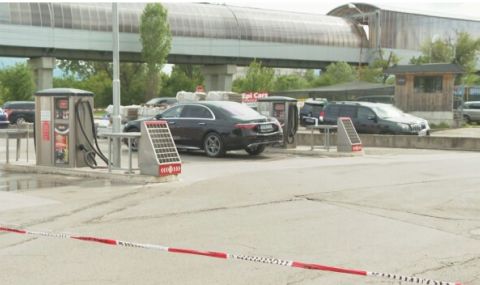 При въоръжения грабеж в столичния „Обеля“ са откраднати близо 100 000 лв.