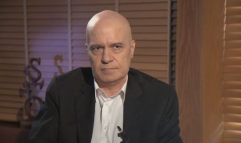 Слави Трифонов скърби за голяма звезда