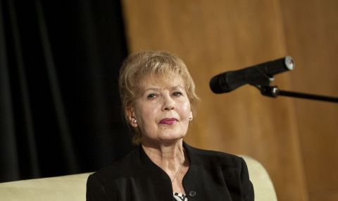 Почина художничката Ивана Енева