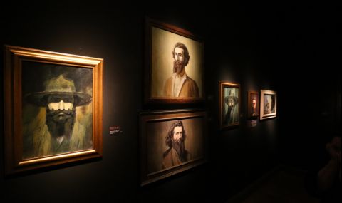 Продължават юбилейната изложба на Майстора заради огромния интерес