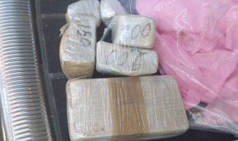 Задържаха мъж, превозвал наркотици през границата с Гърция