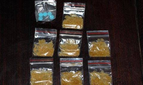 Задържаха мъж с 31 пакетчета метамфетамин