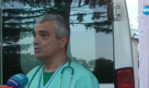 Мъж нападна фелдшер, който му обработвал раната