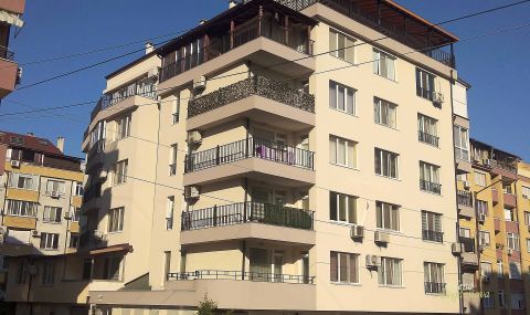 Накъде ще тръгнат цените на жилищата в България