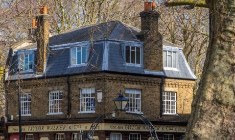 Рекорден брой чужденци с имоти