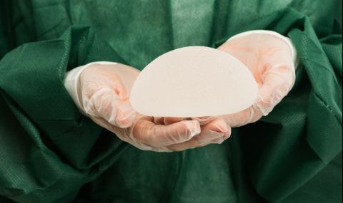 Силиконовите импланти могат да причинят рак на гърдата