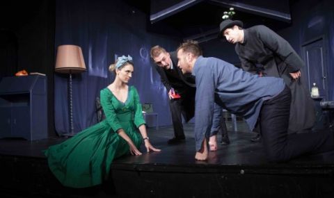 Йосиф Сърчаджиев поставя „Капан за самотен мъж“ зад Канала