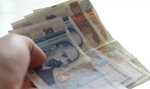 Повдигнаха обвинение на пътен полицай от Пловдив за взимане на подкуп