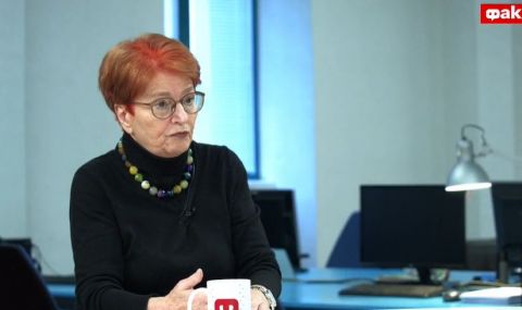 Копринка Червенкова пред ФАКТИ: Кризата в Народния театър е вътрешноцехова криза (ВИДЕО)