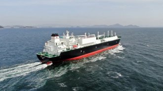 Германска държавна компания купува руски втечнен газ за 2 млрд. евро тази година