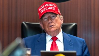 Тръмп щял да обмисли нови удари срещу Иран, ако е нужно