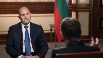 Радев за ескалацията в Близкия Изток: Застрашен е международният мир