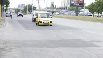 Колите пак се движат в локалното платно на „Цариградско шосе“ в София