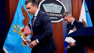 Пентагонът: Целта бяха ядрените амбиции на Техеран, не режимът