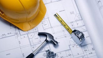 Половината ученици от професионални гимназии няма да си намерят работа по специалността