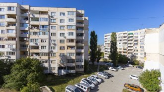 Реформата за общинските жилища в София се отлага