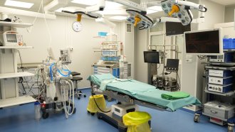 Китай ограничава вноса на медицинска апаратура от ЕС