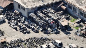 Продуктовите такси за автомобили се повишават с 25%