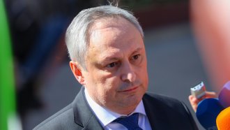 ГЕРБ и ДПС, с гръб от БНБ, почти зачеркнаха „безплатните“ банкови сметки