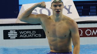„Това е лудост“: Маршан счупи 14-годишен световен рекорд в плуването
