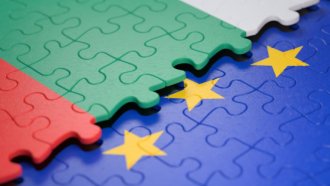 АЛДЕ: „Цяла Европа трябва да е разтревожена заради България“