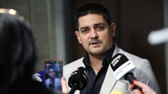 Обща среща на опозицията нямаше, „Възраждане“ иска вот на недоверие още утре