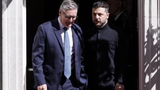 Стамър и Зеленски видяха „реален шанс“ за мир в Украйна