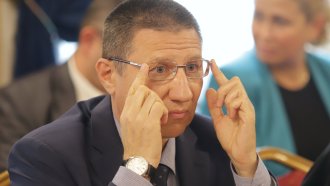 Подигравка с правовия ред: Абсурдите в България минават с безразличие